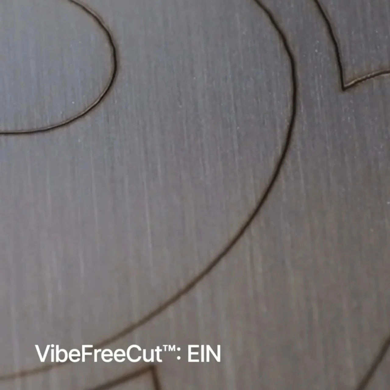 VibeFreeCut Technologie von xTool MetalFab